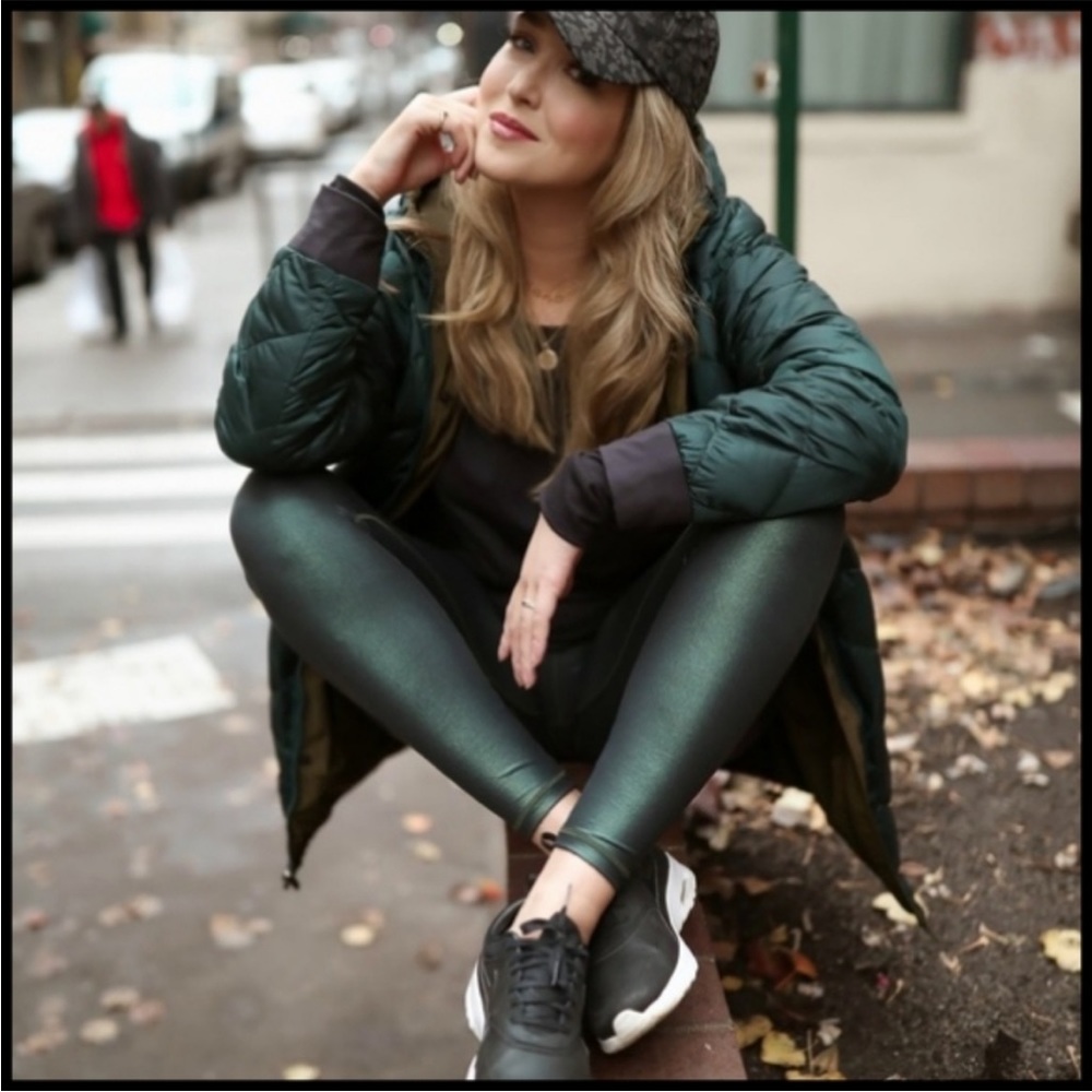 Athleta Elation Ultra High Rise Shimmer Tight NWOT